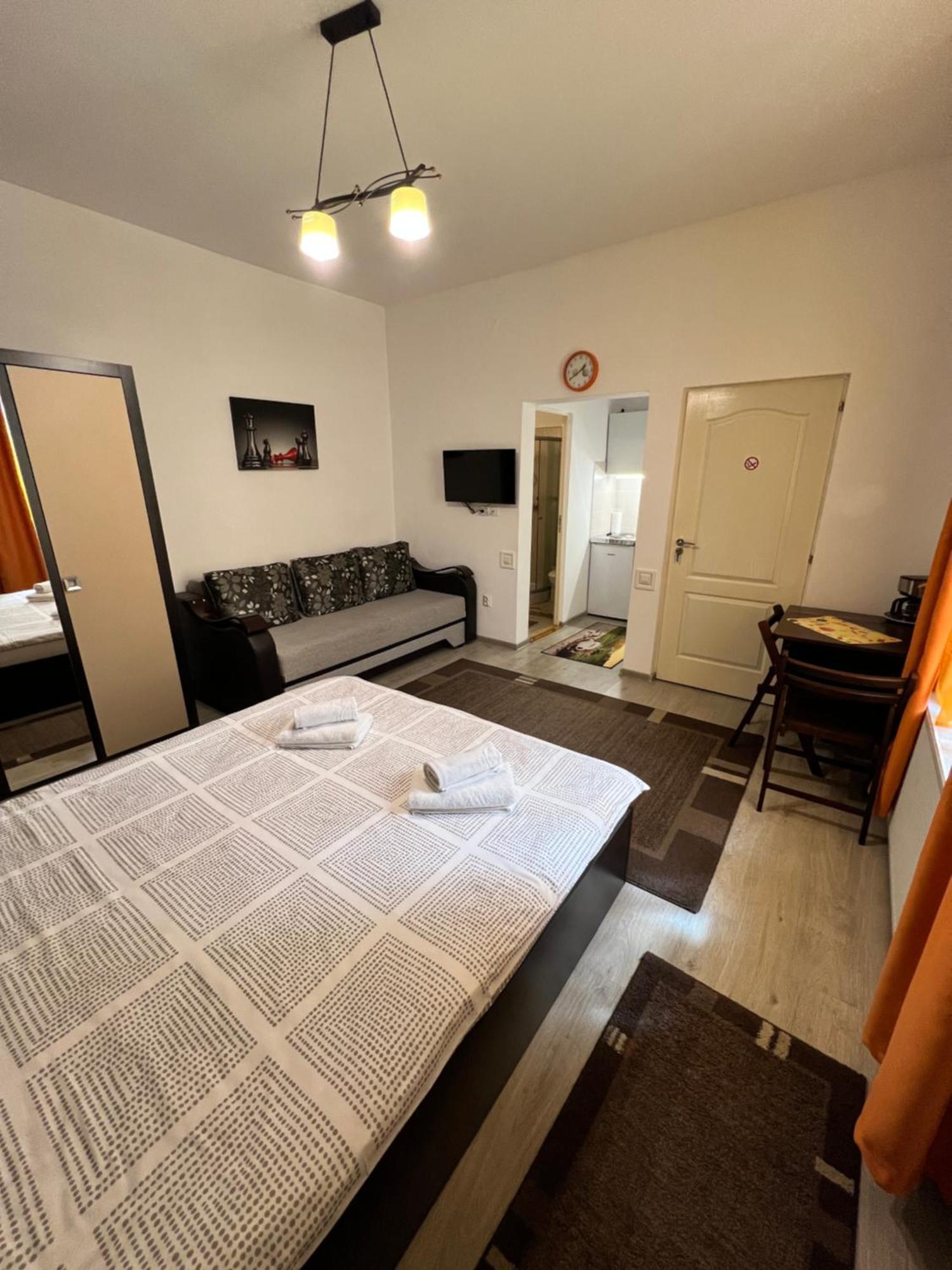 Vio's Getaway Apartament *
